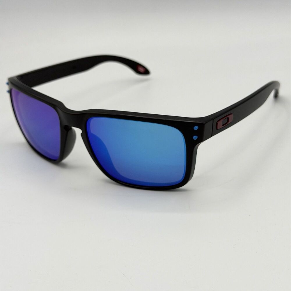Oakley Holbrook Matte Black Prizm Sapphire Lens Sunglasses (Authentic)